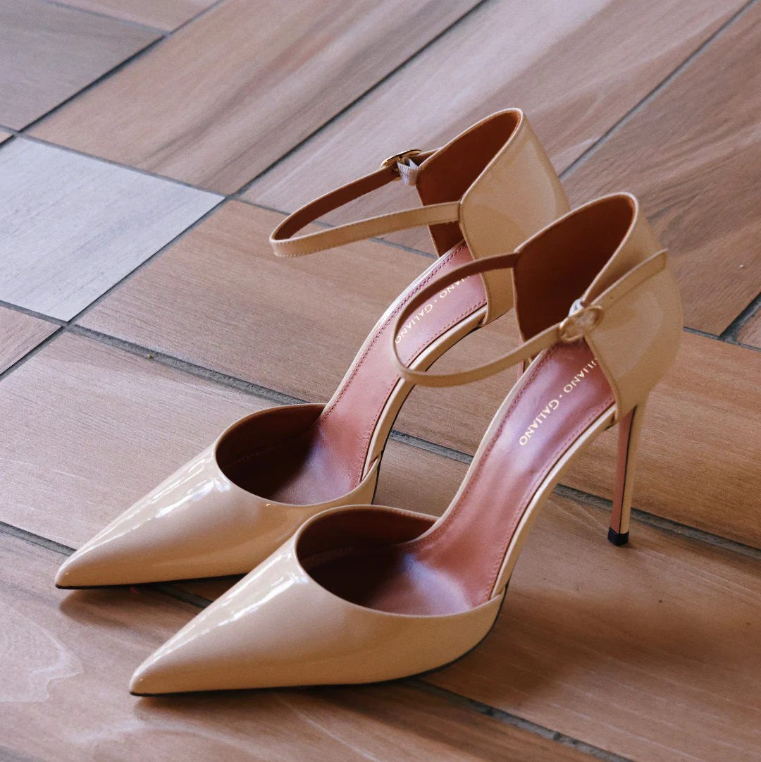 Décolleté jil | Cipria | Pelle Verniciata