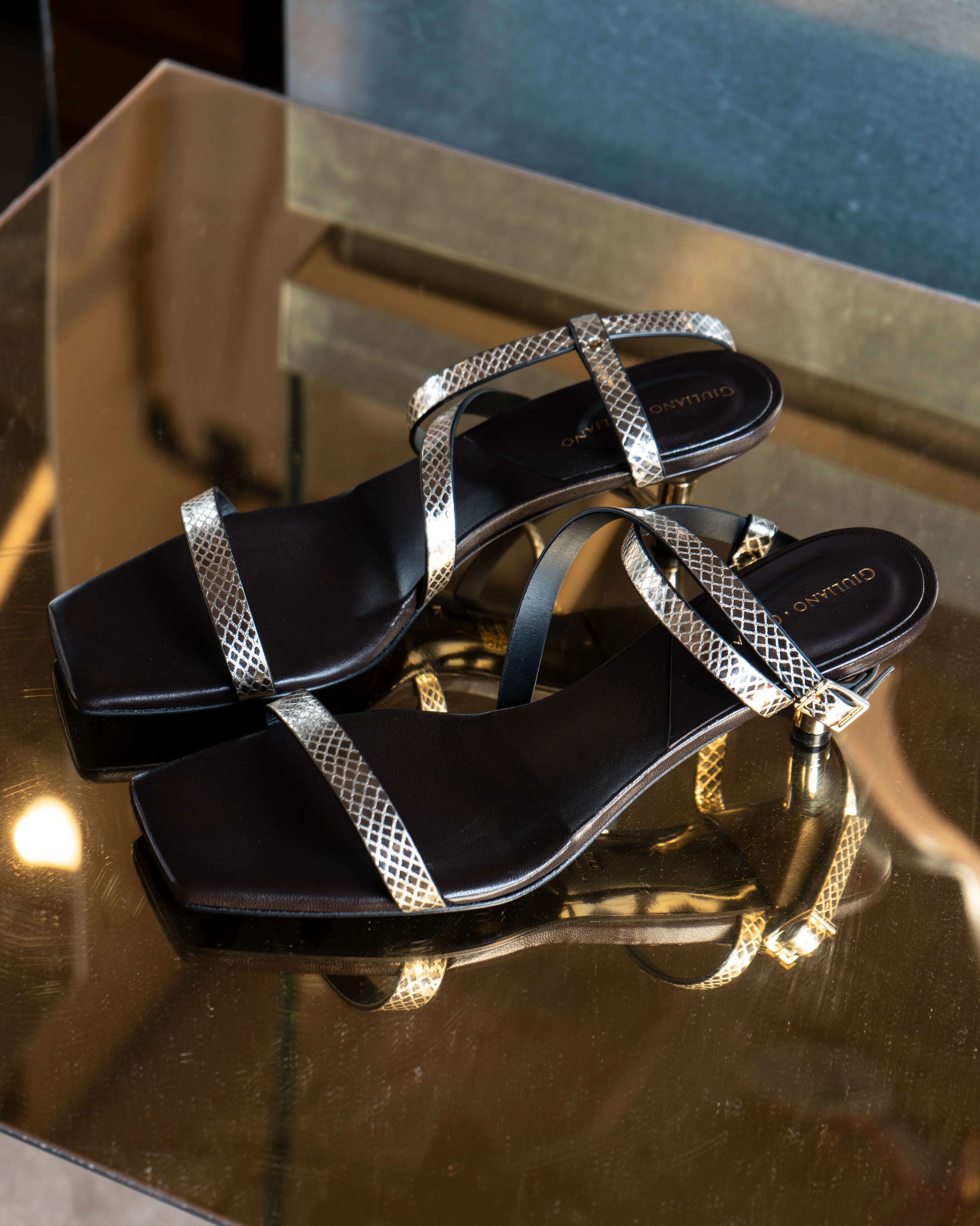 Giovy Sandals | Gold