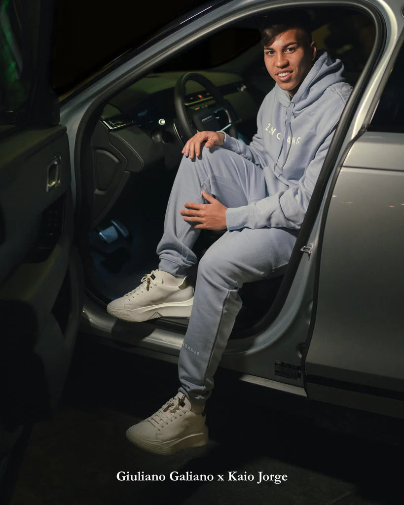 Nemesis White | Gold | Nappa