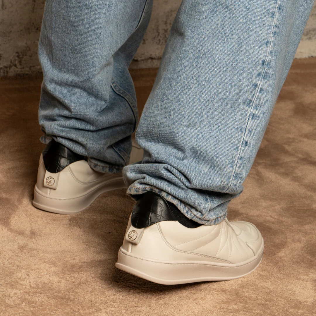 Dynasty | White Black