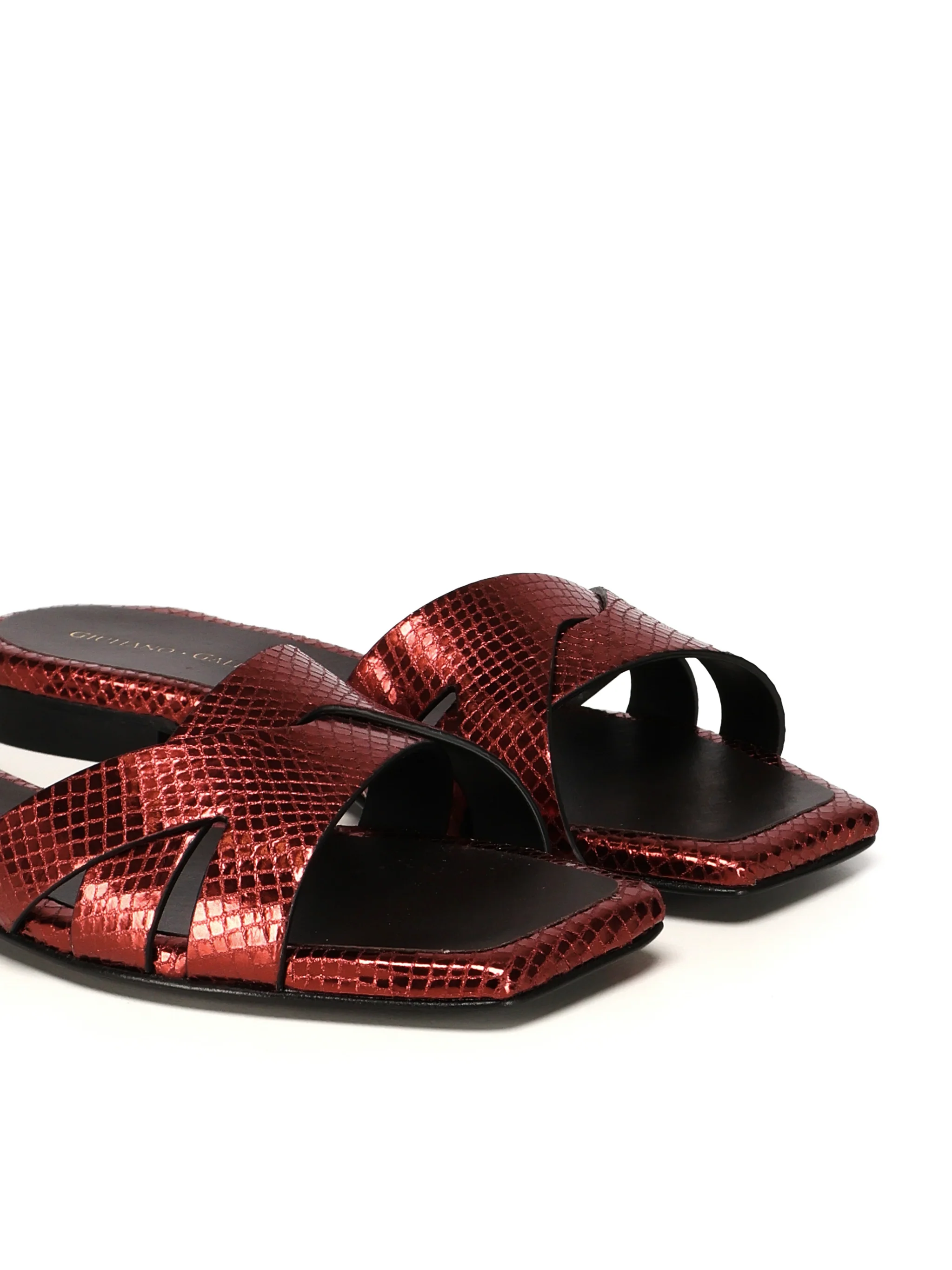 Miryam Flat Sandals | Bordeaux
