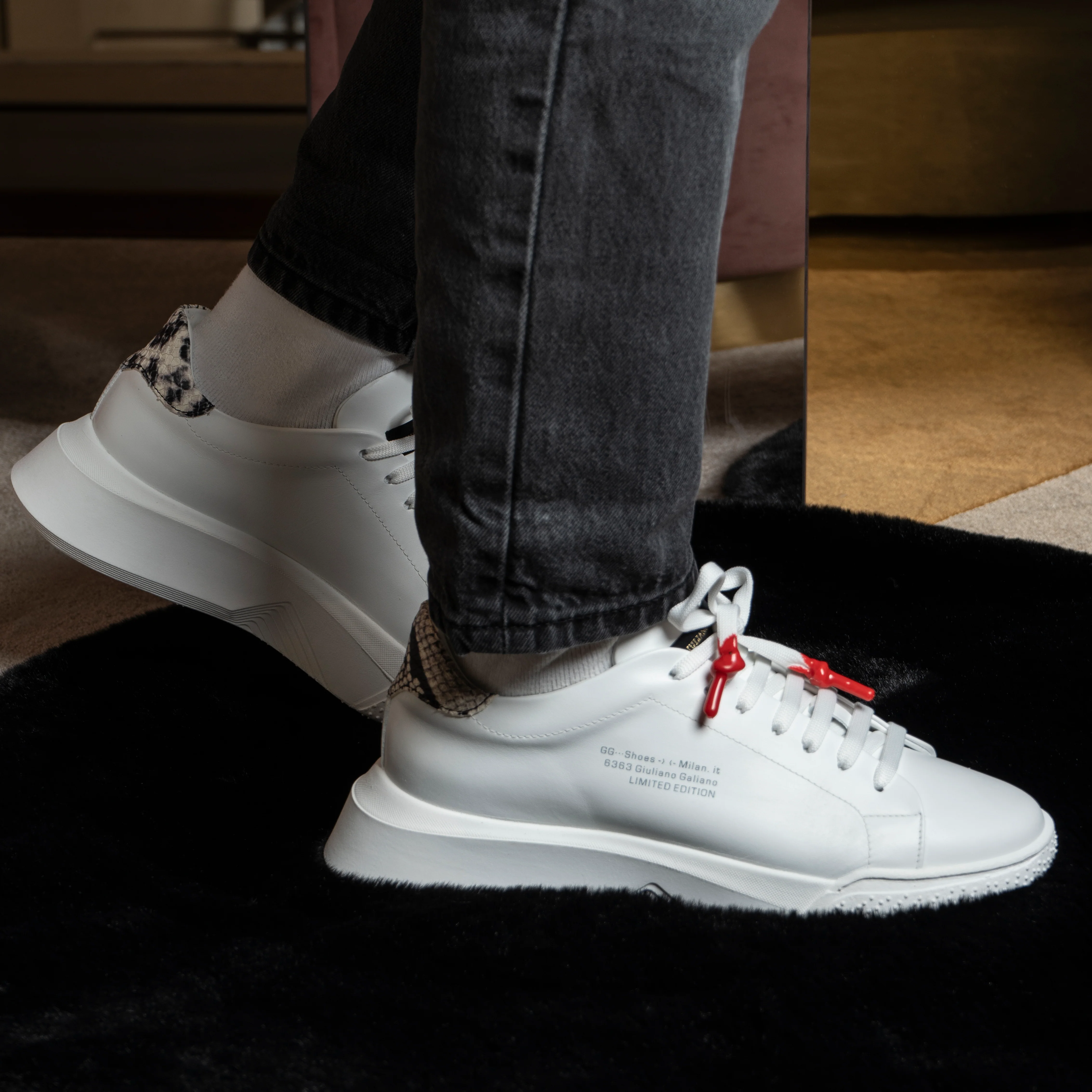 Nemesis White | Grey