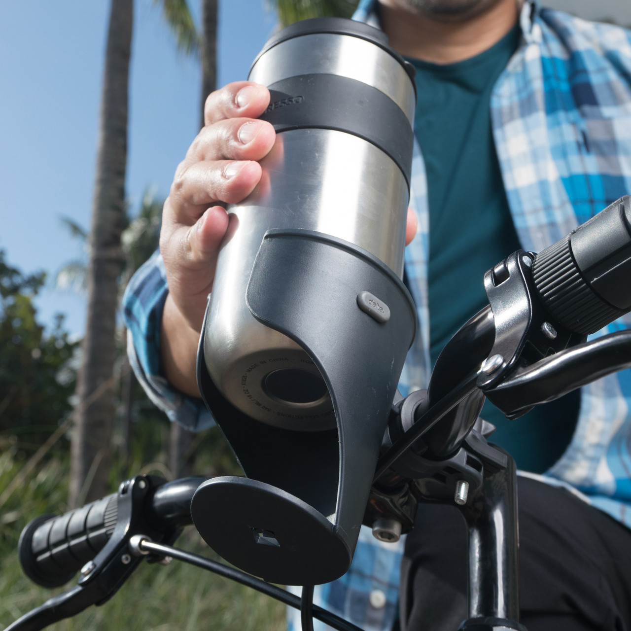 Delta Grande Beverage Holder