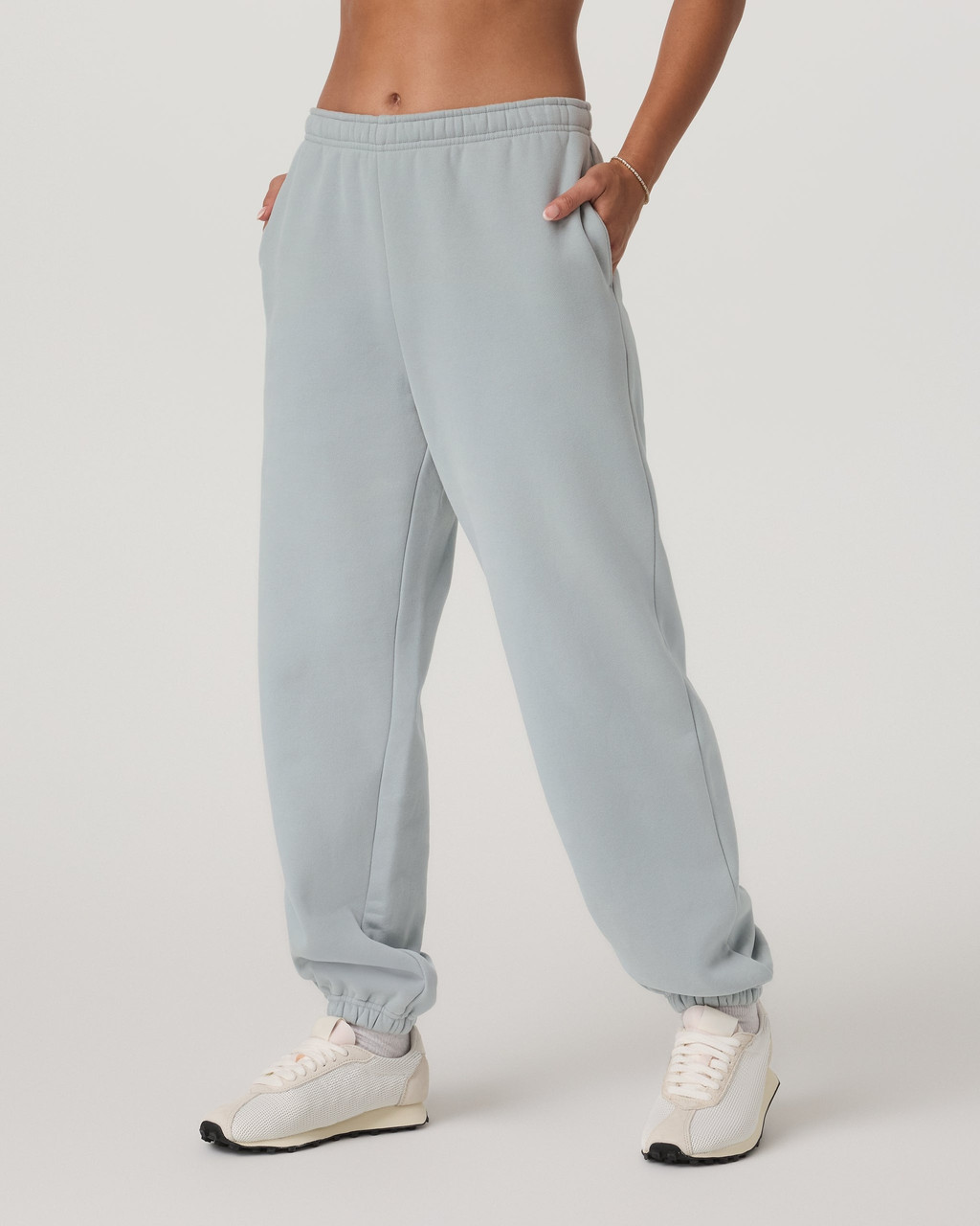 Vuori Restore Classic Sweatpant - Women's