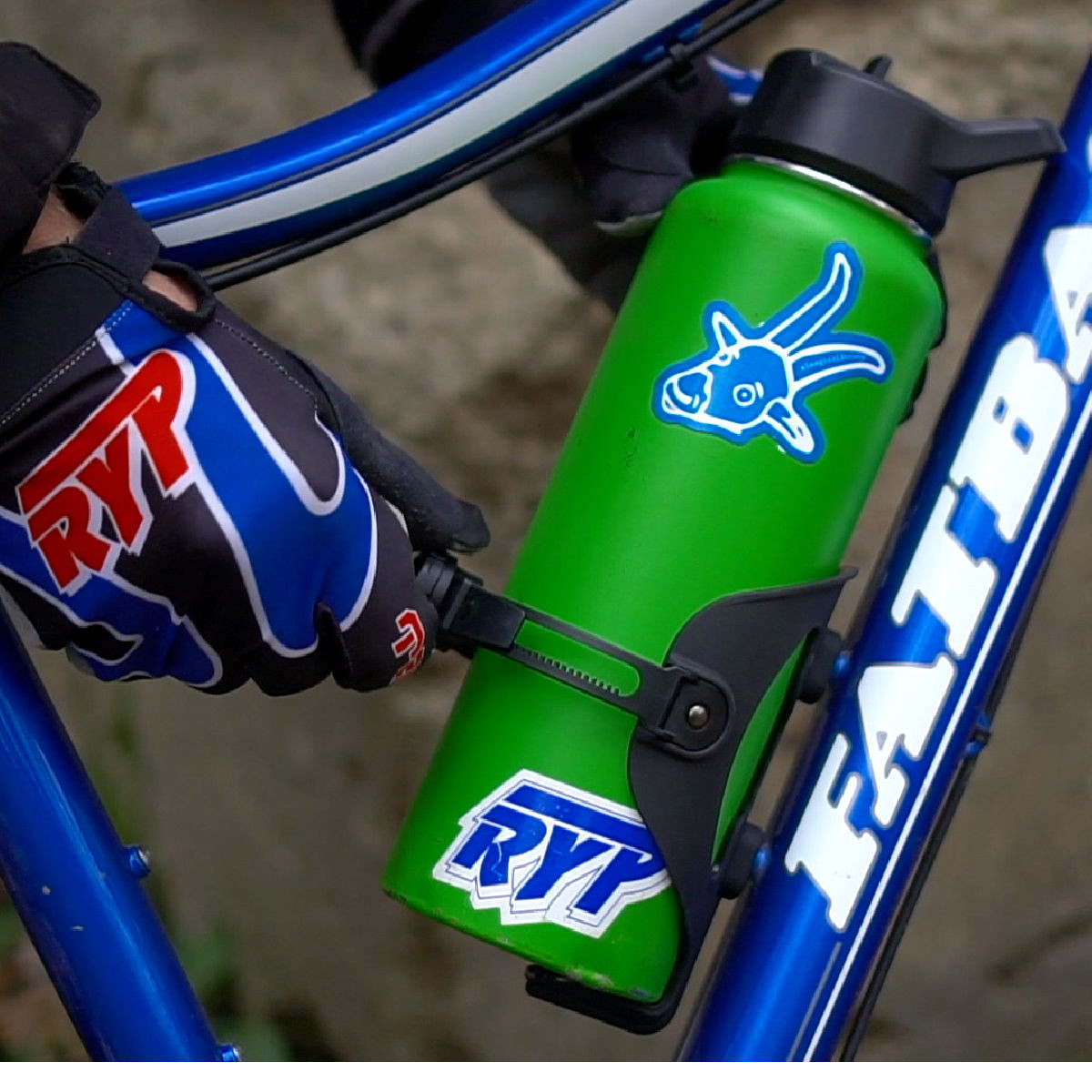 BiKase Adjustable Bike Cage - Unisex