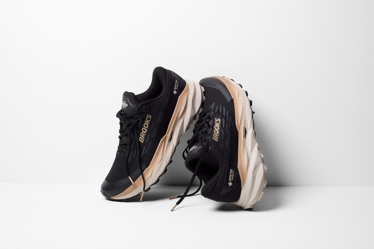 Brooks Cascadia 19 Gore-Tex Trail Running Shoes - Men's