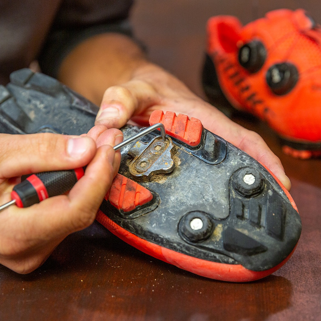 Feedback Sports Dual Sided Utility Pick