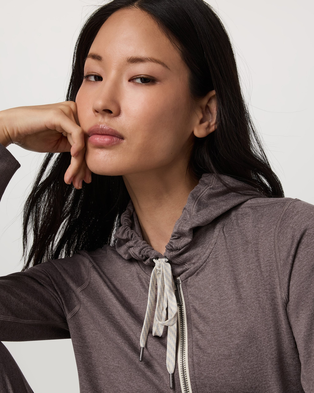 Vuori Halo Performance Hoodie 2.0 - Women's