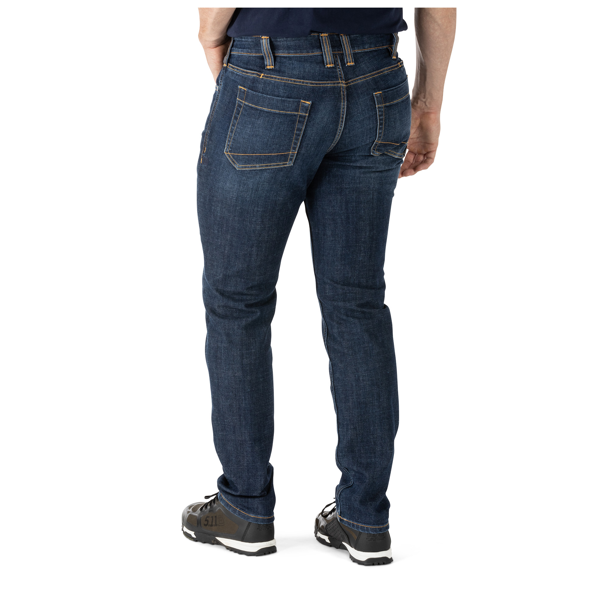 Defender-Flex Slim Jean