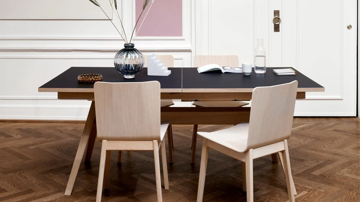 SM 11 Dining Table