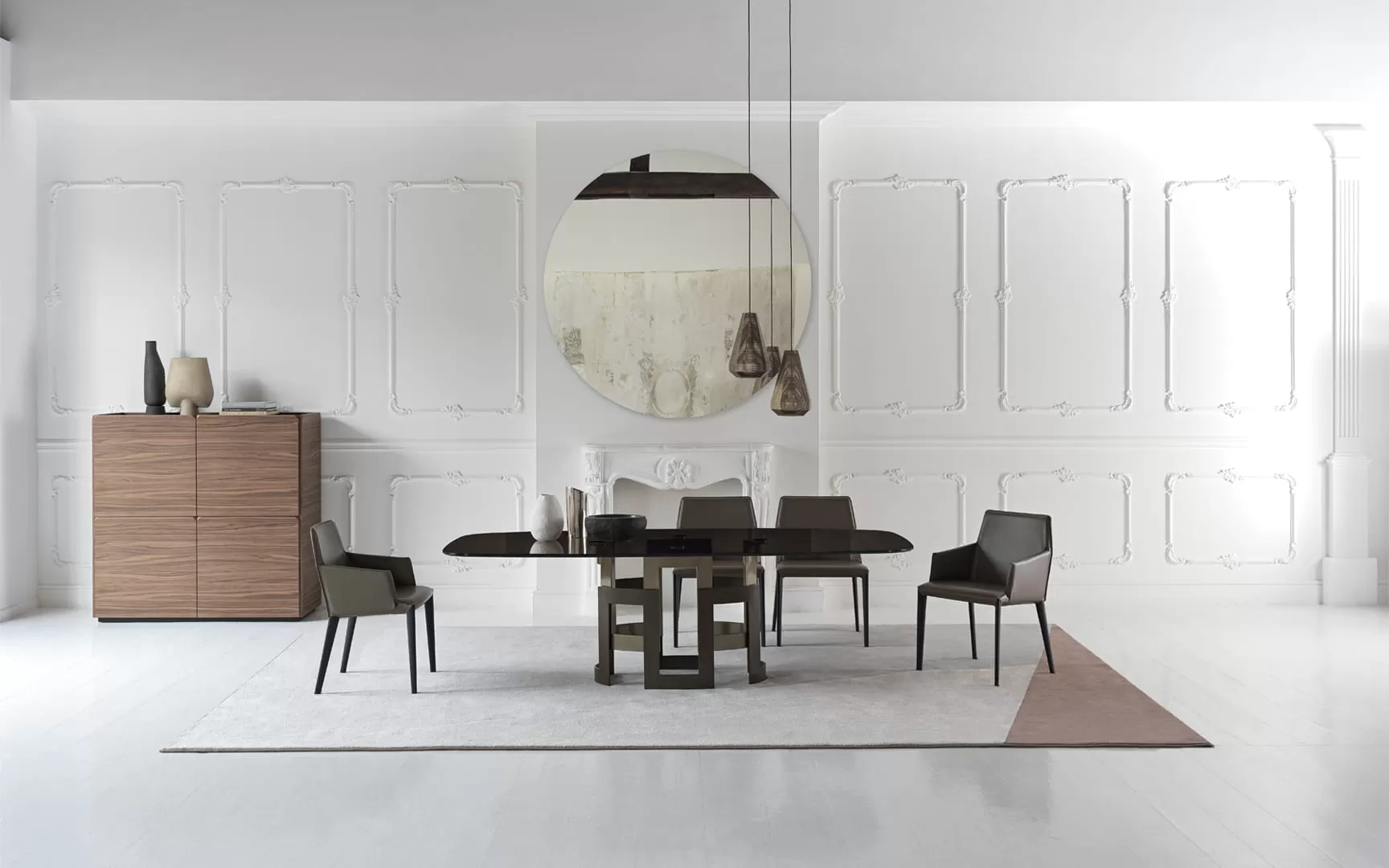 Imperial Barrel Crystal Table