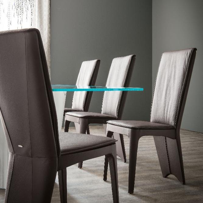 AURELIA Chair