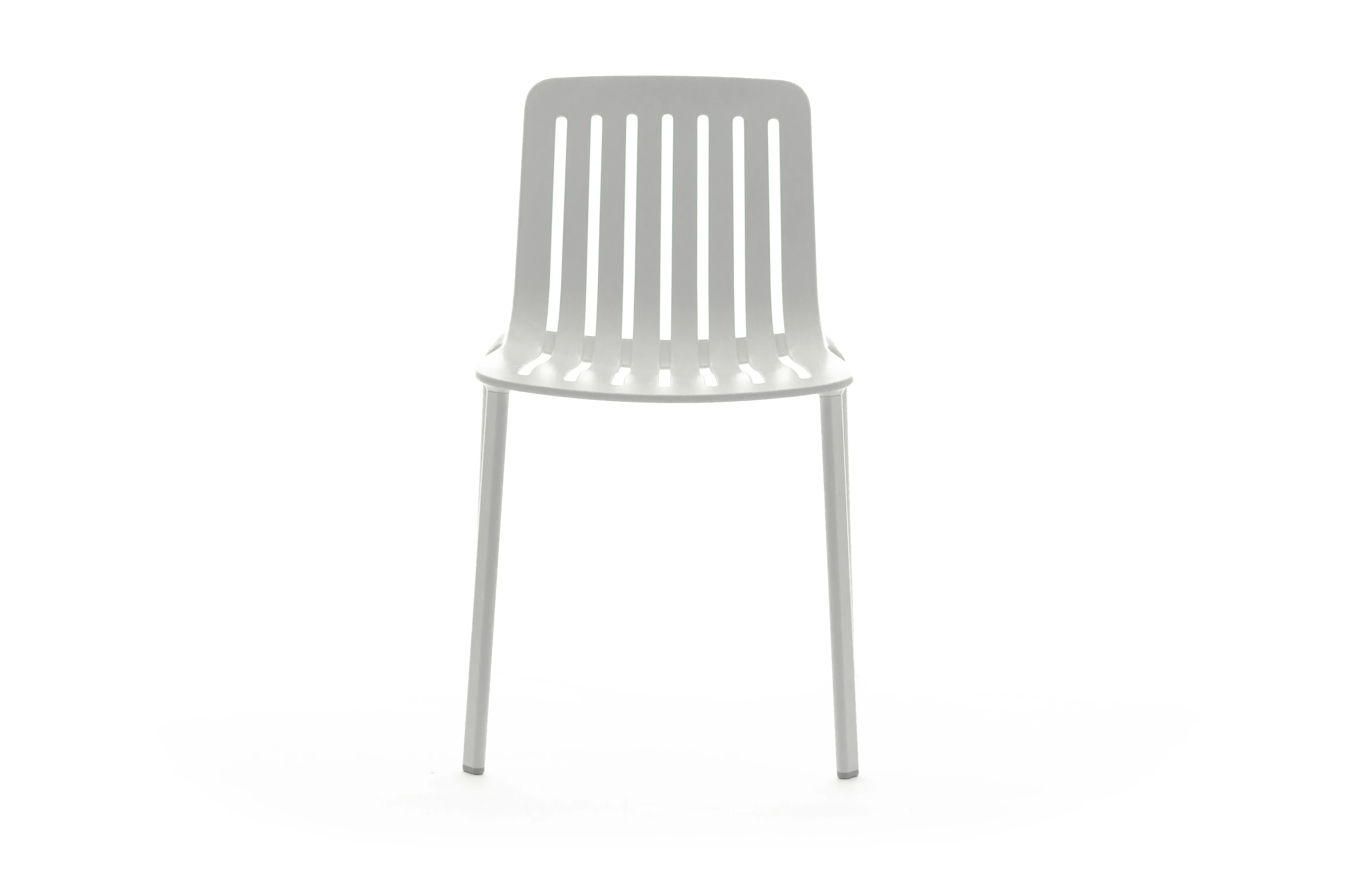 Plato Stacking Chair