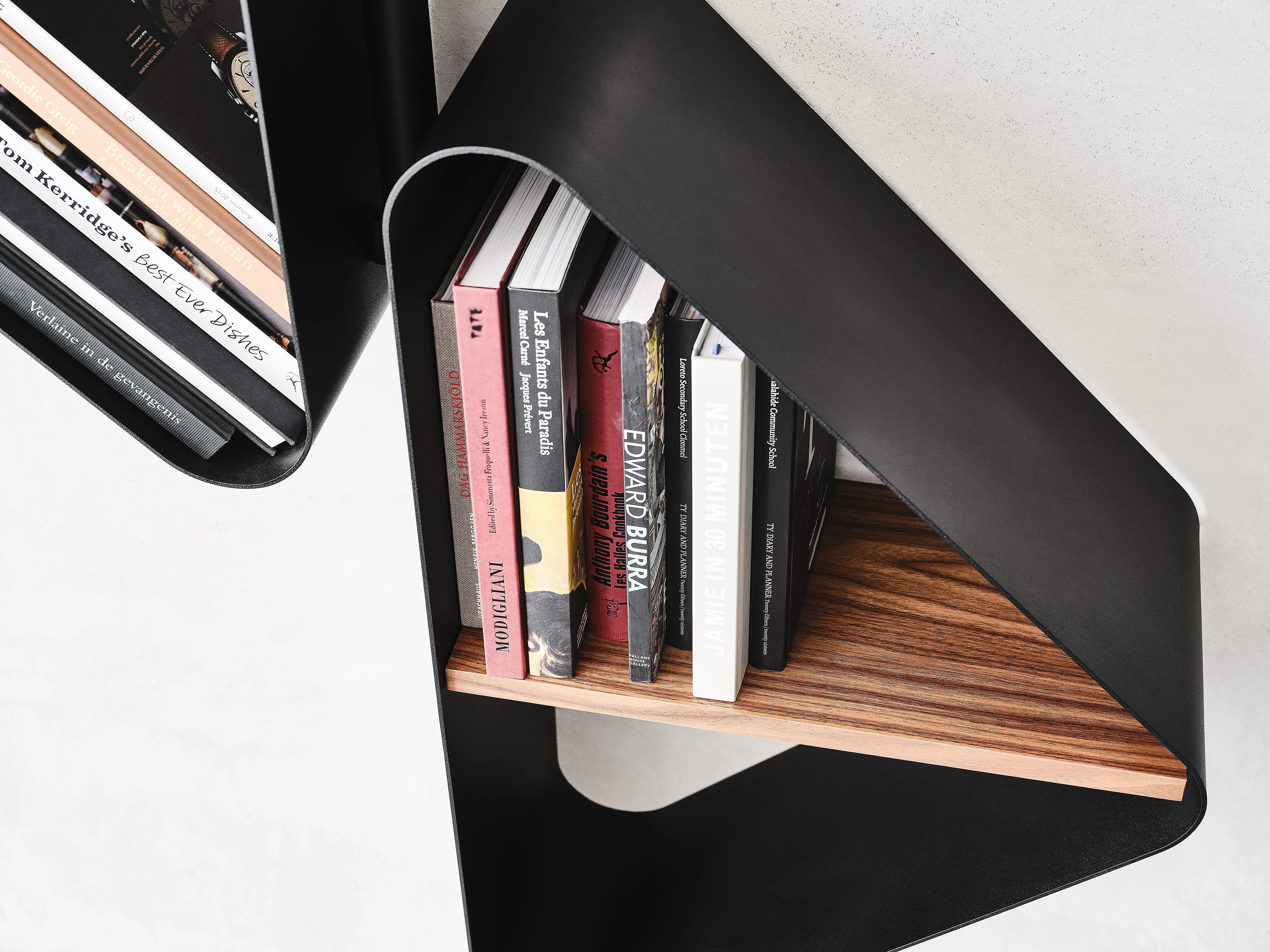SPINNAKER Bookcase