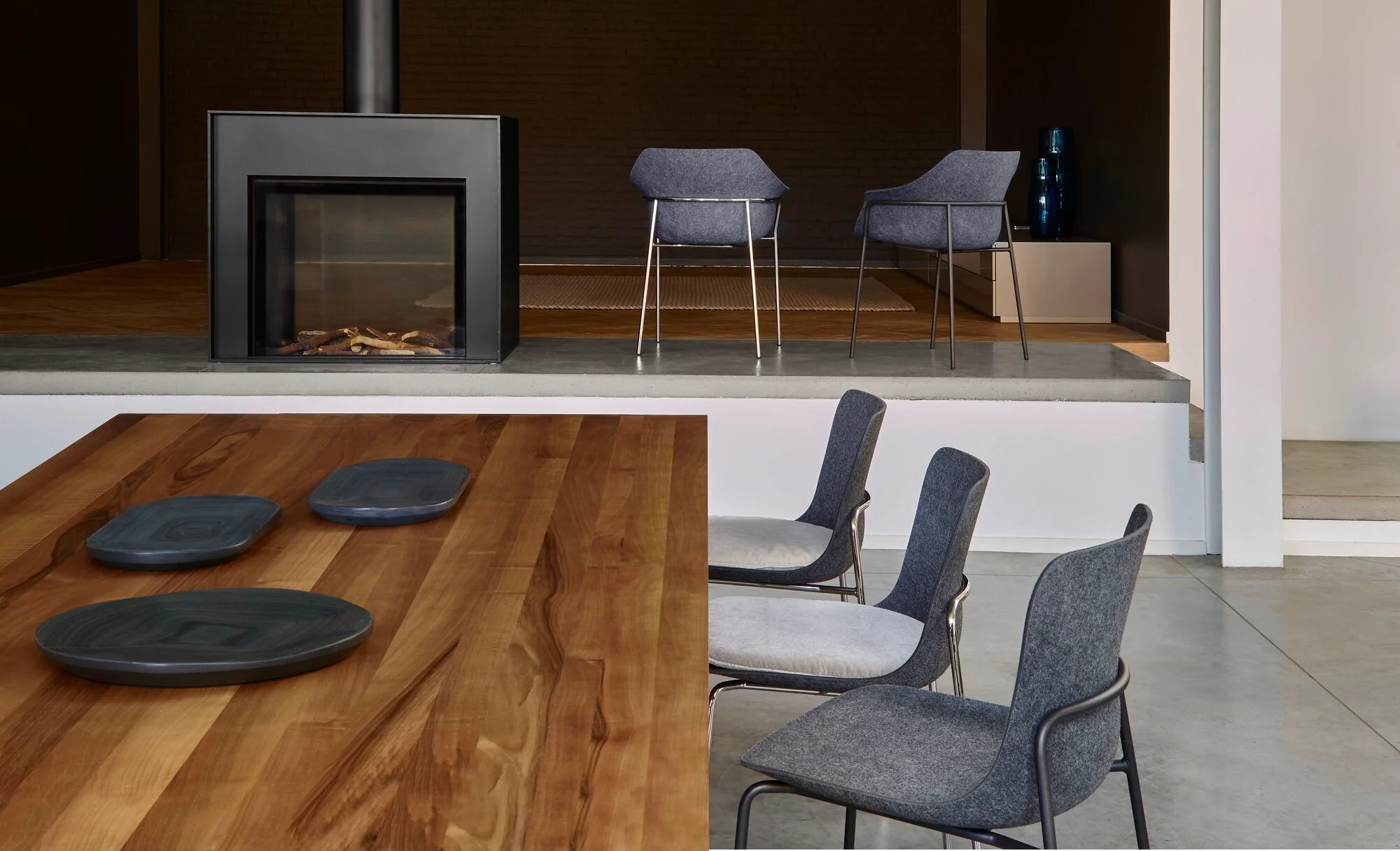 Ettoriano Chair Anthracite Metal Base