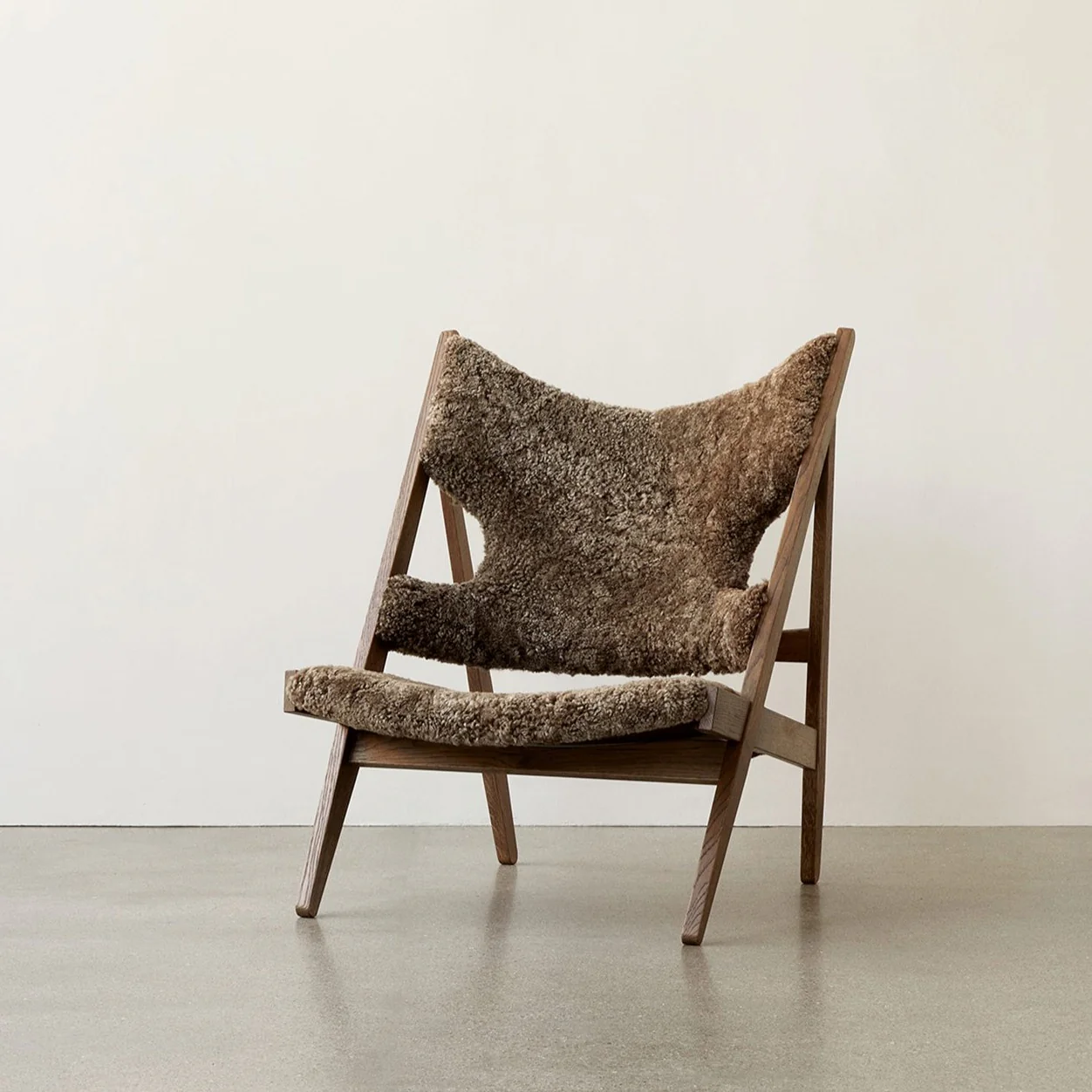 Knitting Sheepskin Lounge Chair