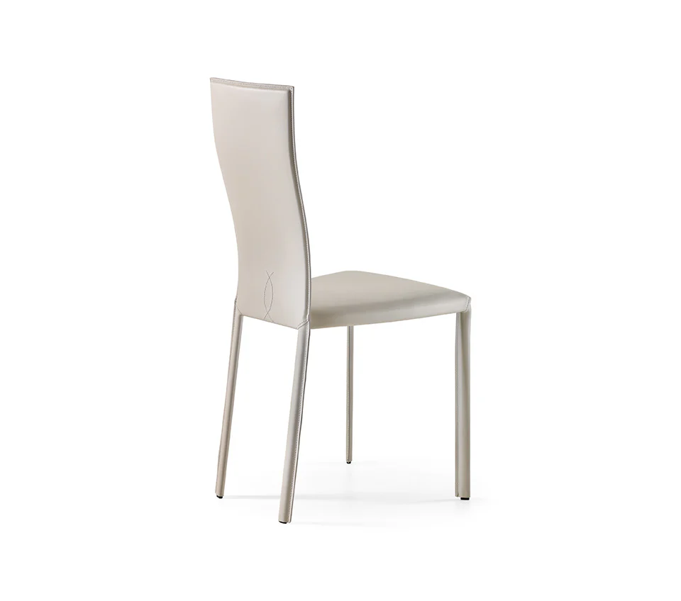 NINA Chair