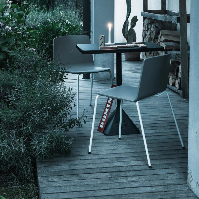 RAMA Four Legs Chair