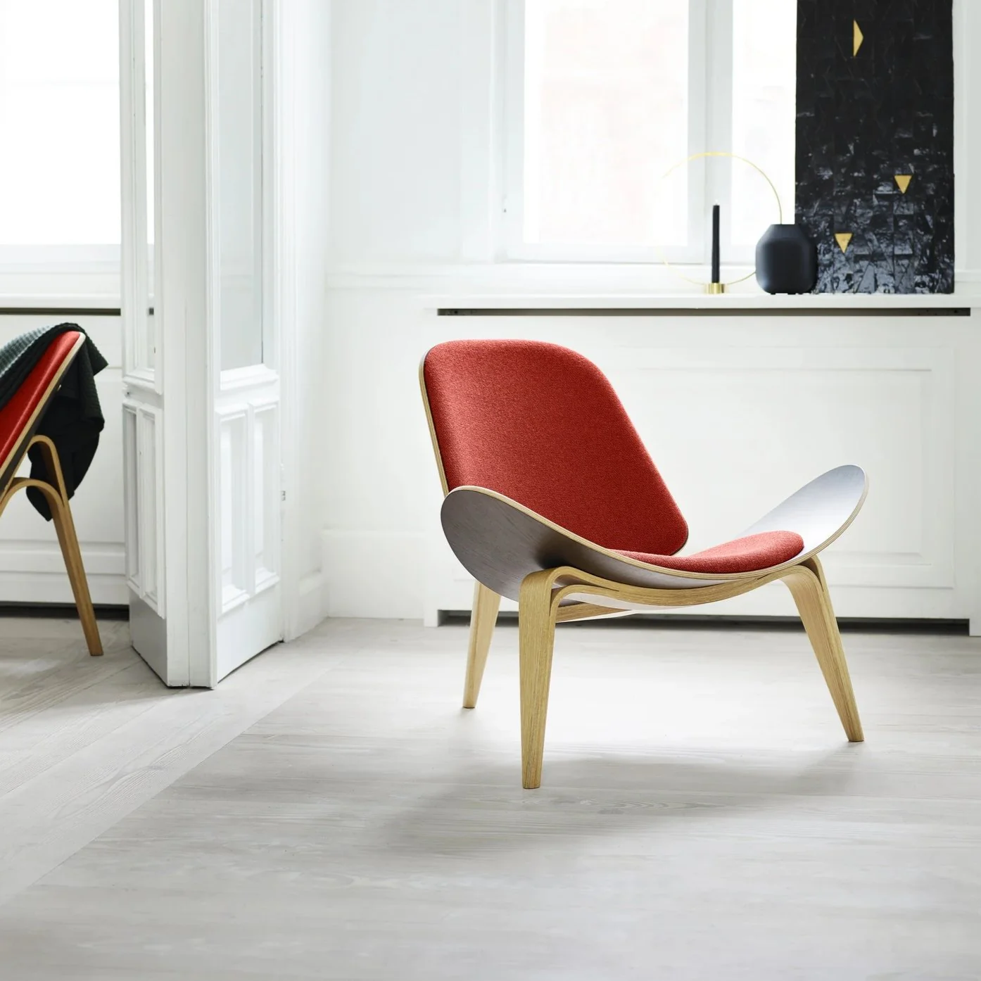 CH07 Shell Chair