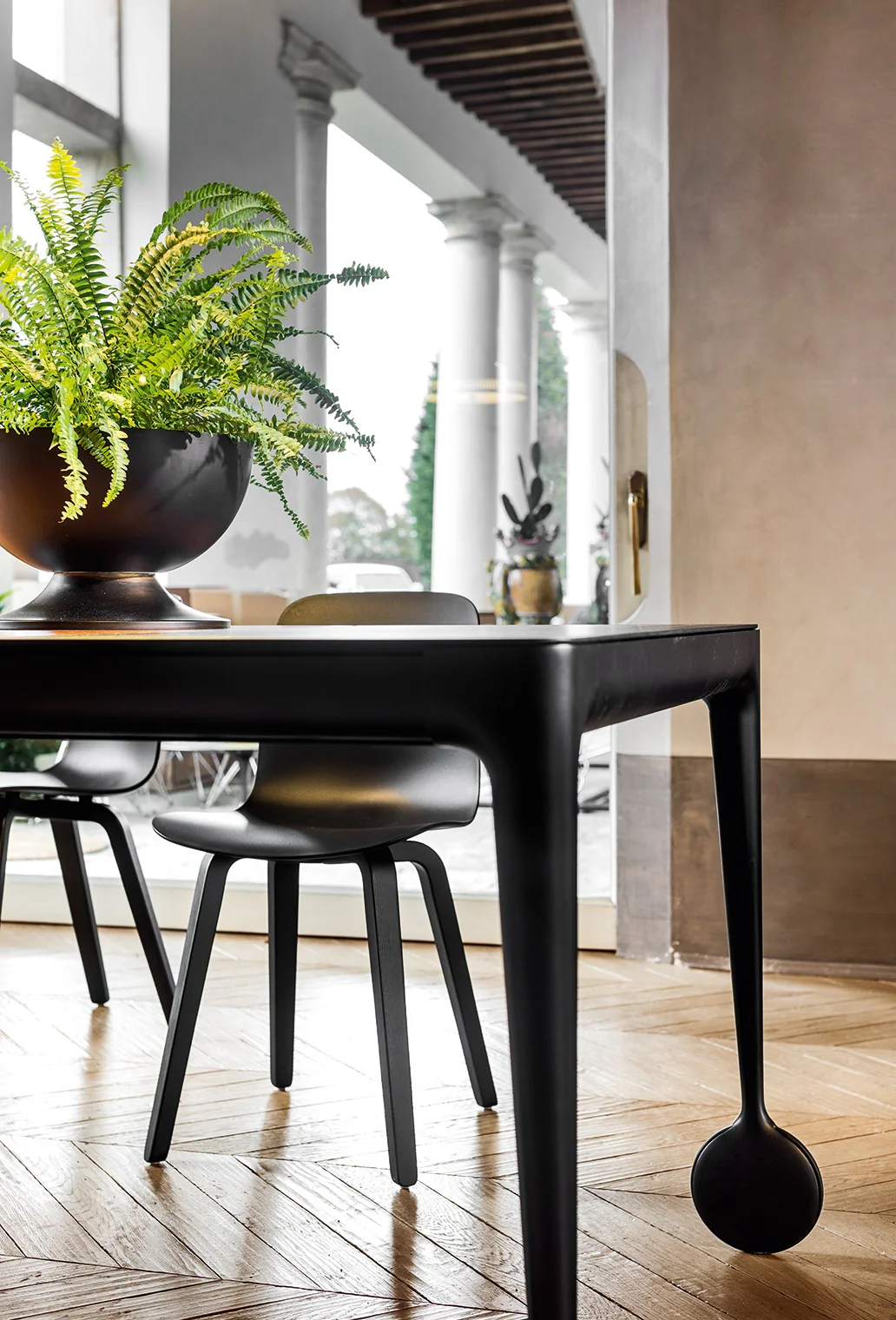 Substance Chair natural or painted