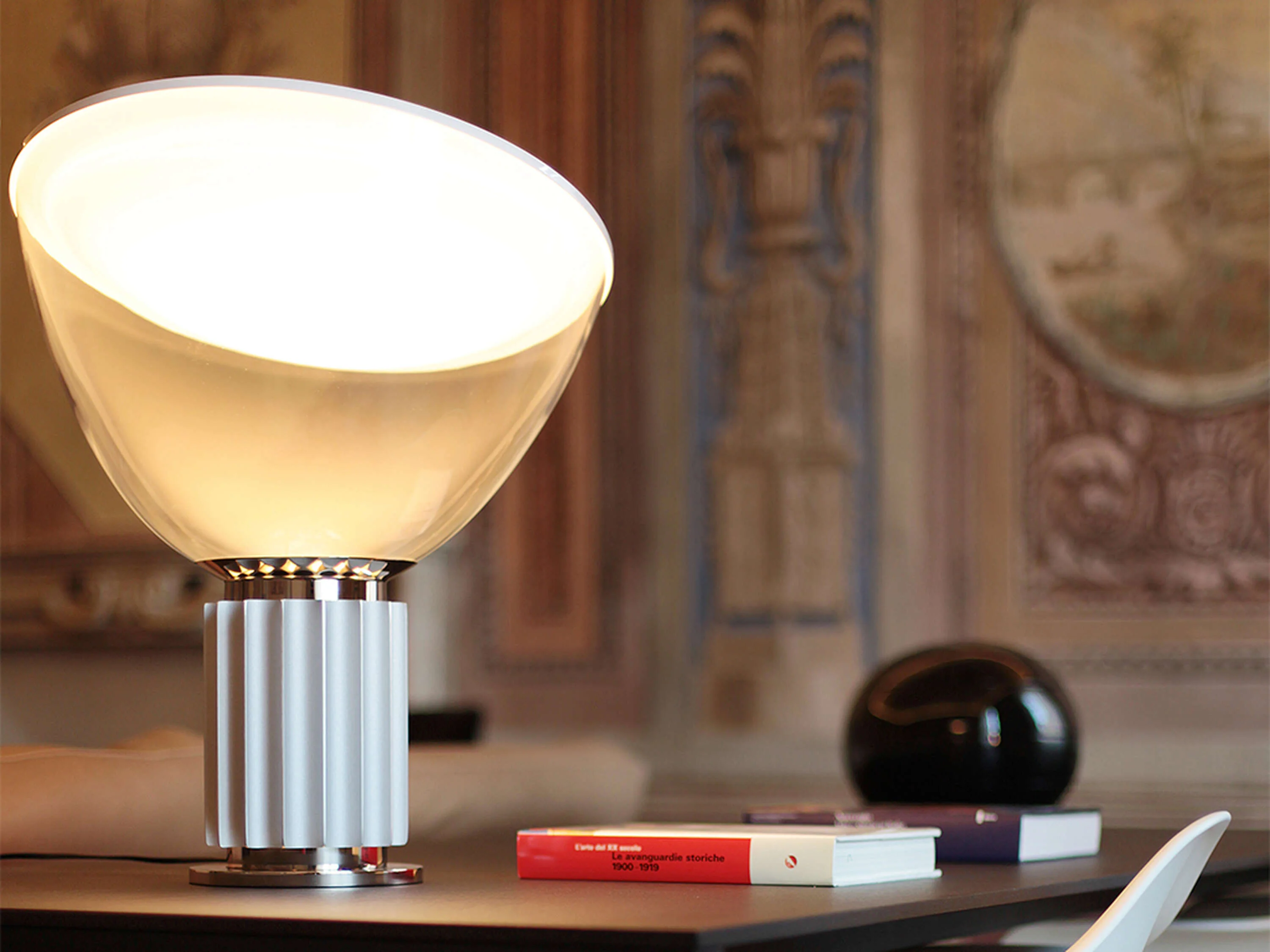 Taccia (PMMA) Table Lamps