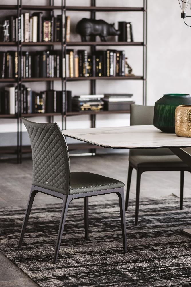 ARCADIA Couture Chair