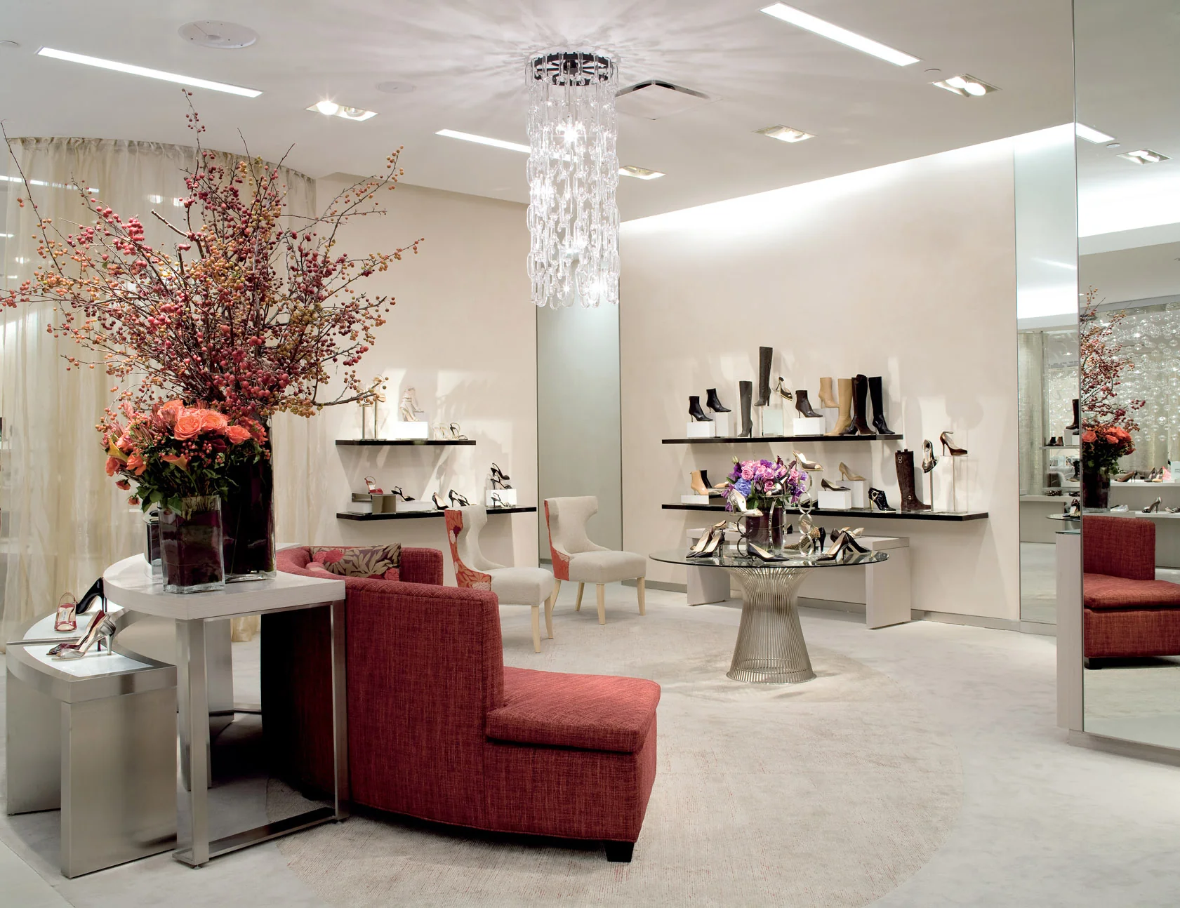 Platner Large Round Dining Table