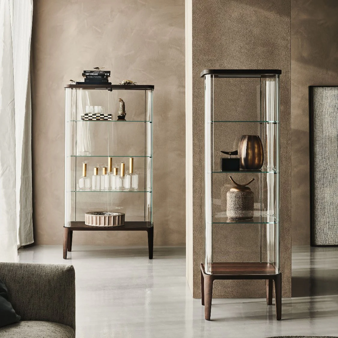 CHANTAL Showcase Cabinet