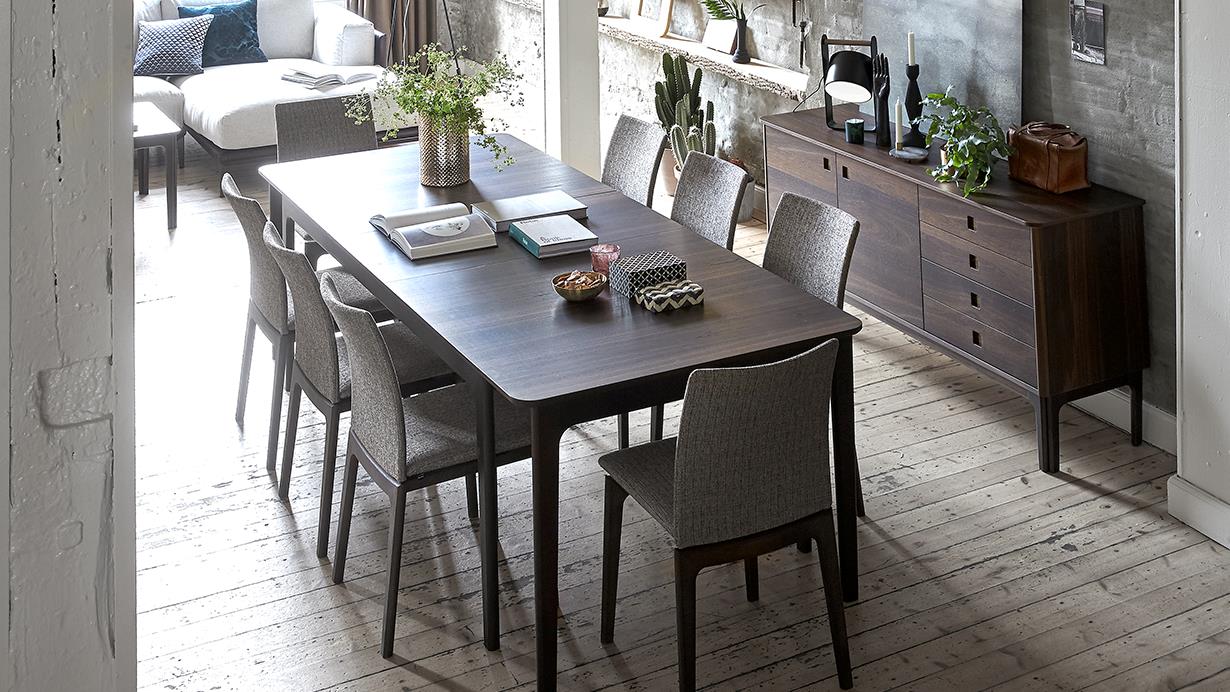 SM 300 Sideboard (4 drawers / 2 doors / 2 shelves)