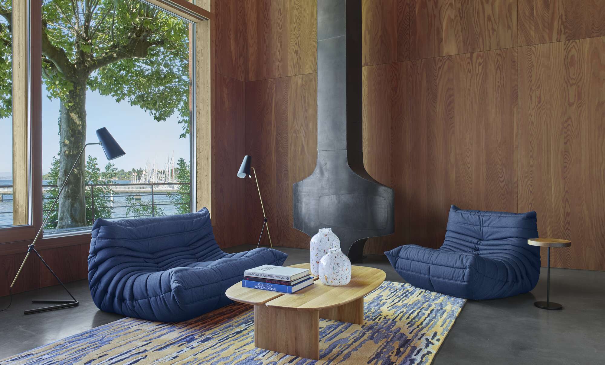 Chanterelle Pedestal Table