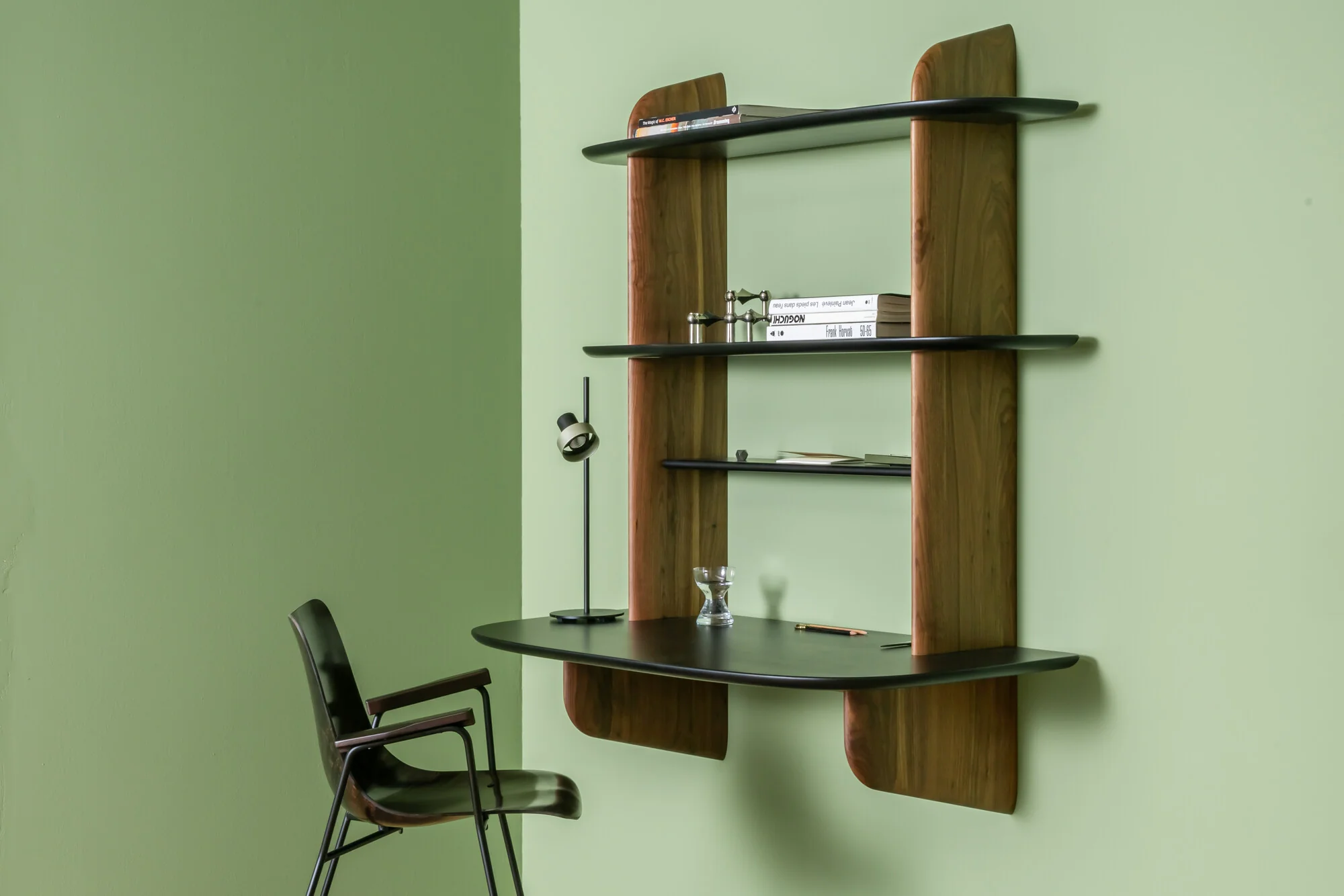 Intervalle Wall-Mounted Desk