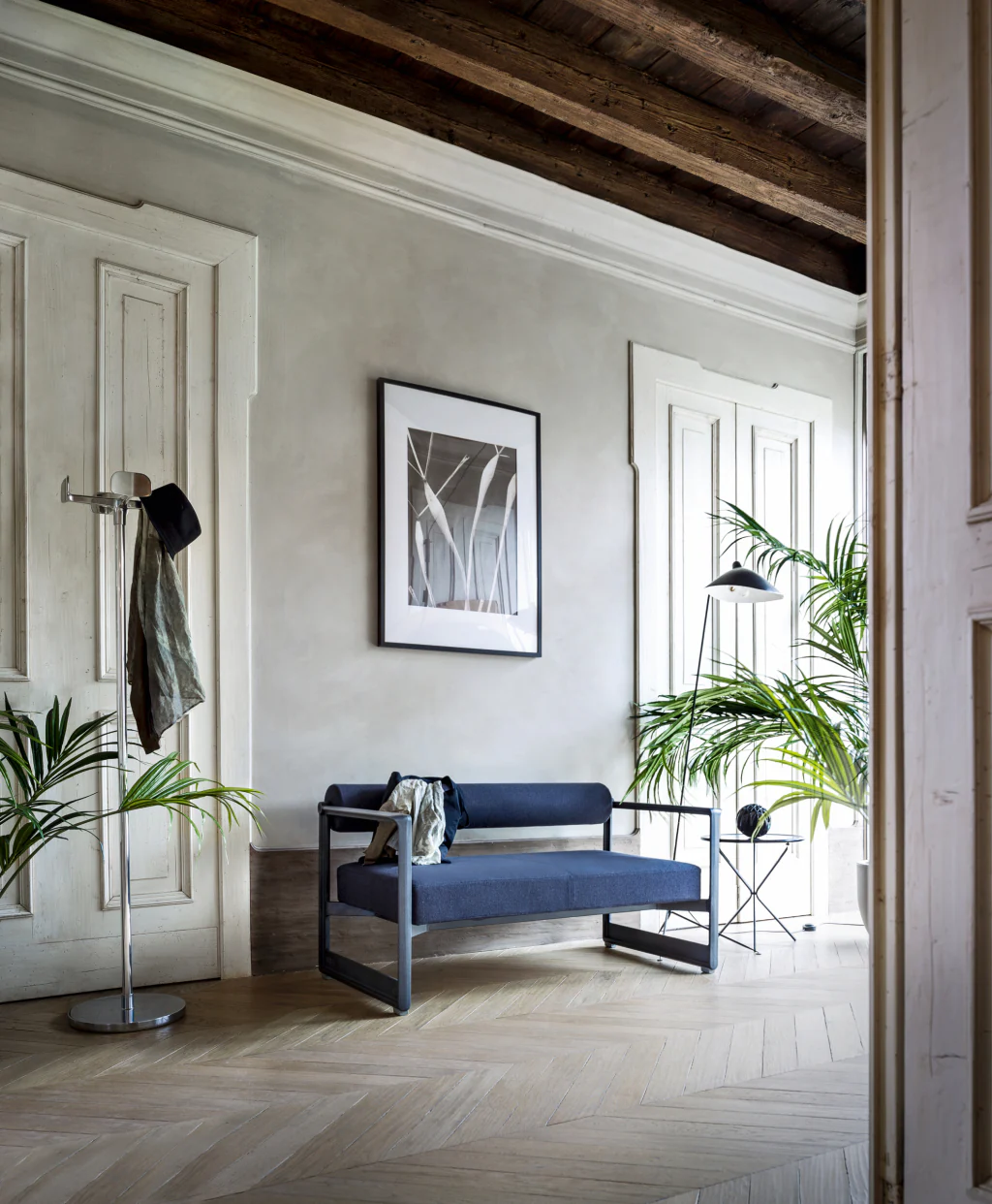 Four Leaves Coat stand