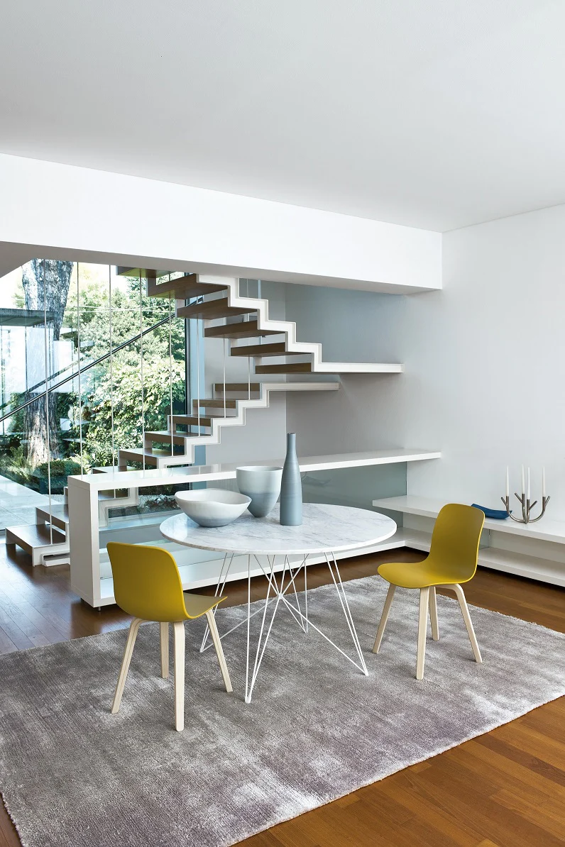 Substance Chair natural or painted