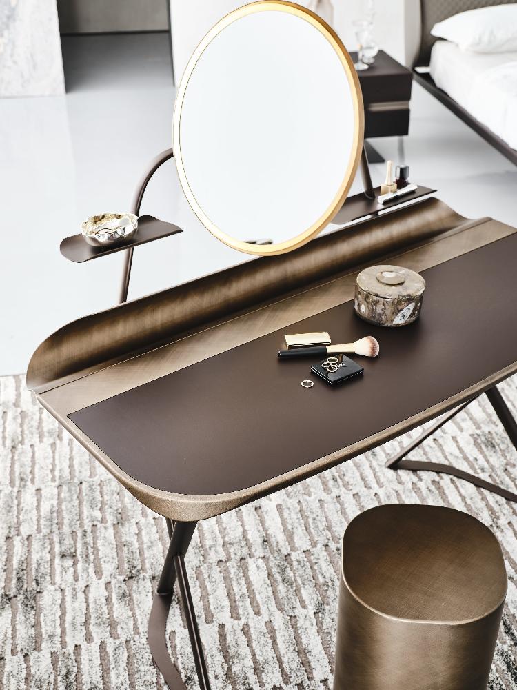COCOON TROUSSE Leather Desk with Mirror Frame