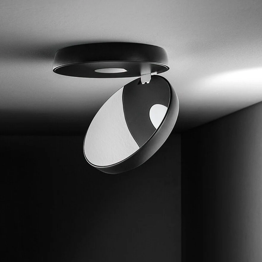 Nautilus Dim–to–Warm Wall Lamp