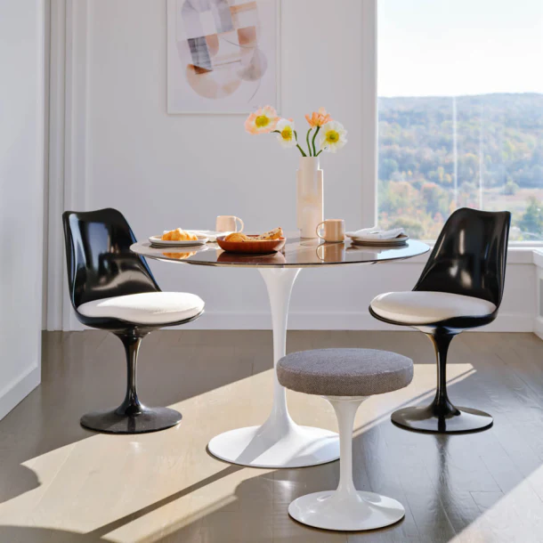 The Saarinen Black Tulip Armless Chair