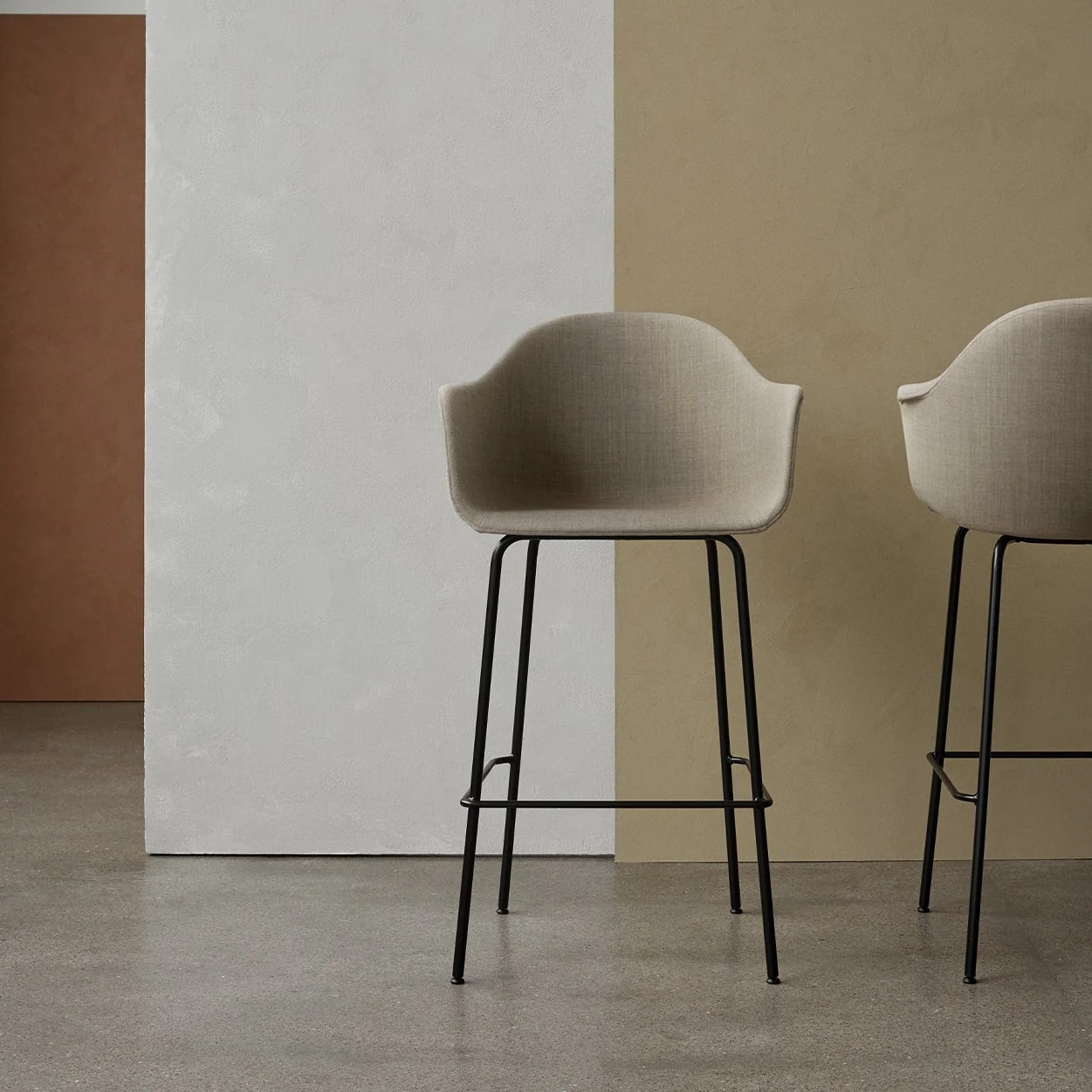 Harbour Upholstered Bar Chair