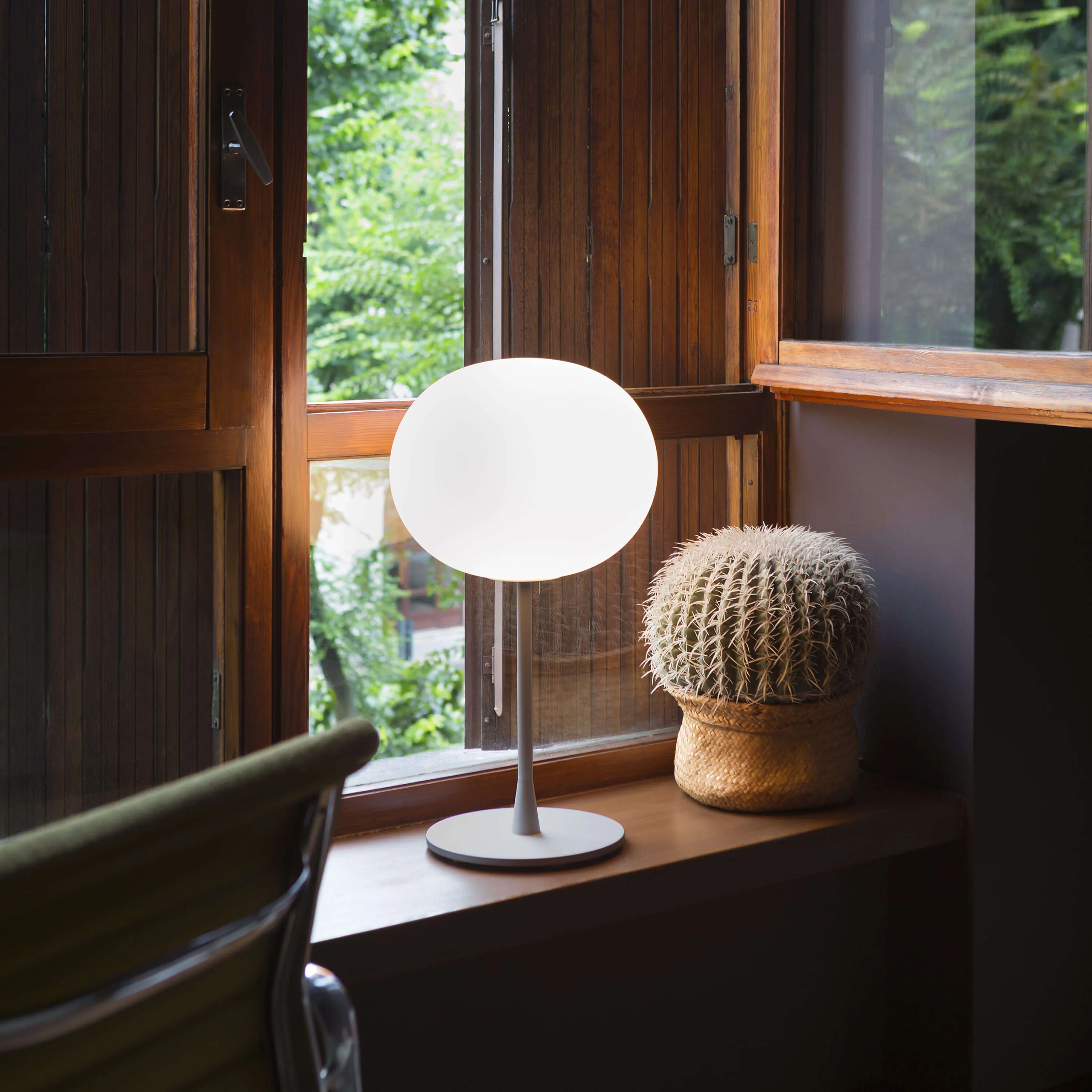 Glo-Ball T1 Table Lamps