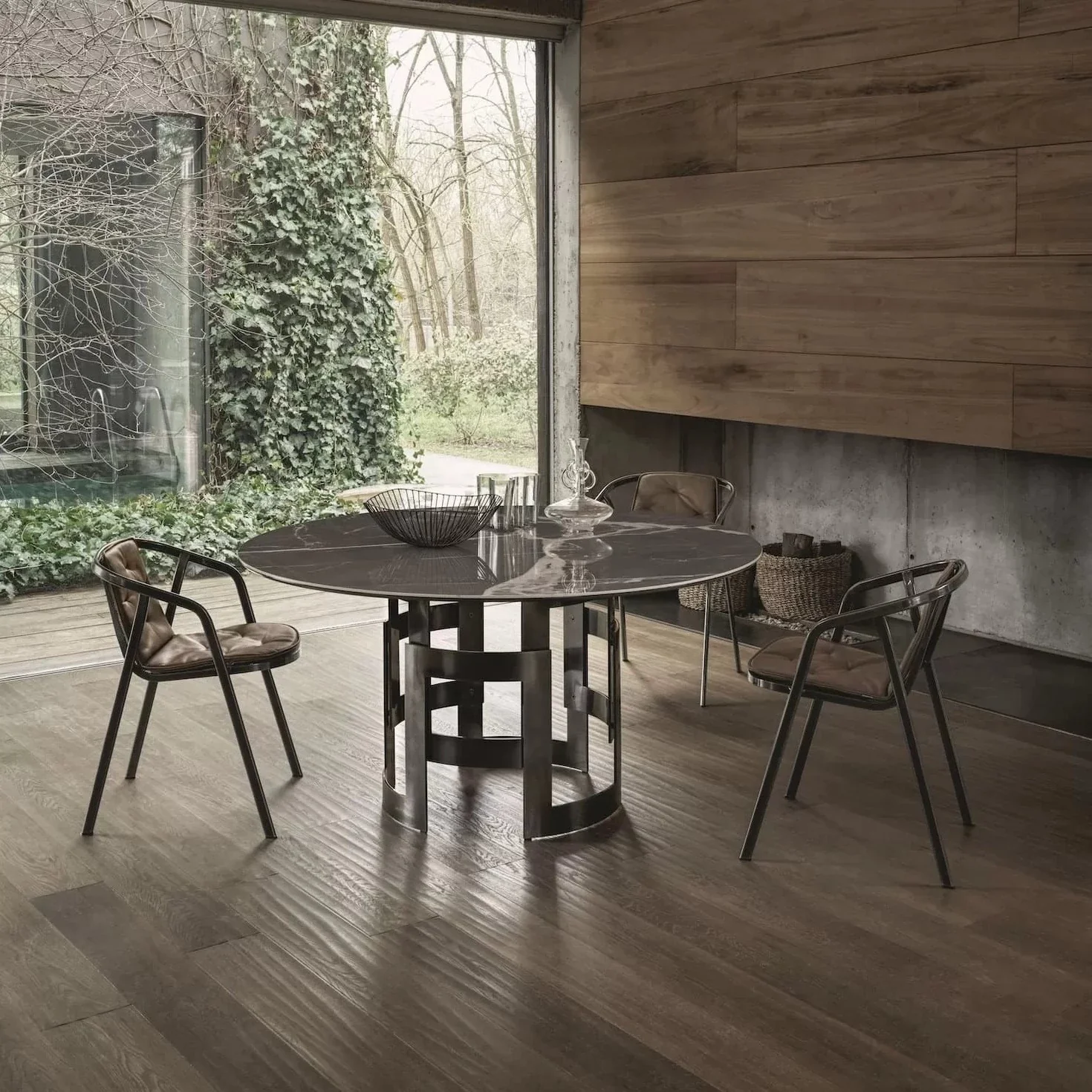 Imperial Round Marble Table