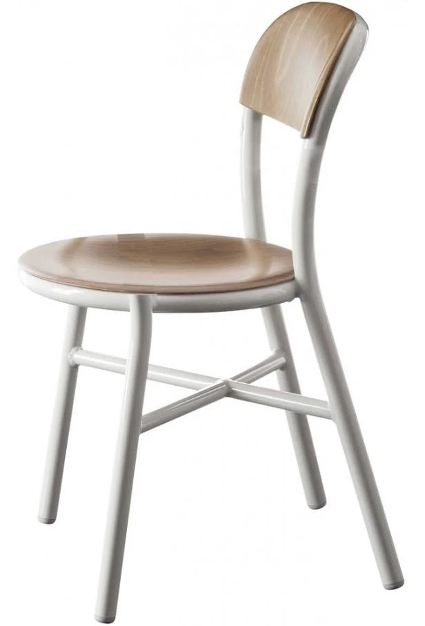 Magis Pipe stacking chair