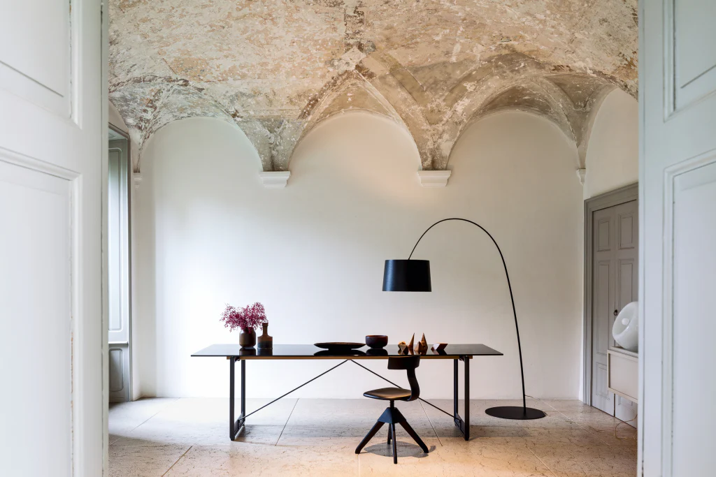 Tuffy - The Wild Bunch Swivel chair, adjustable in height