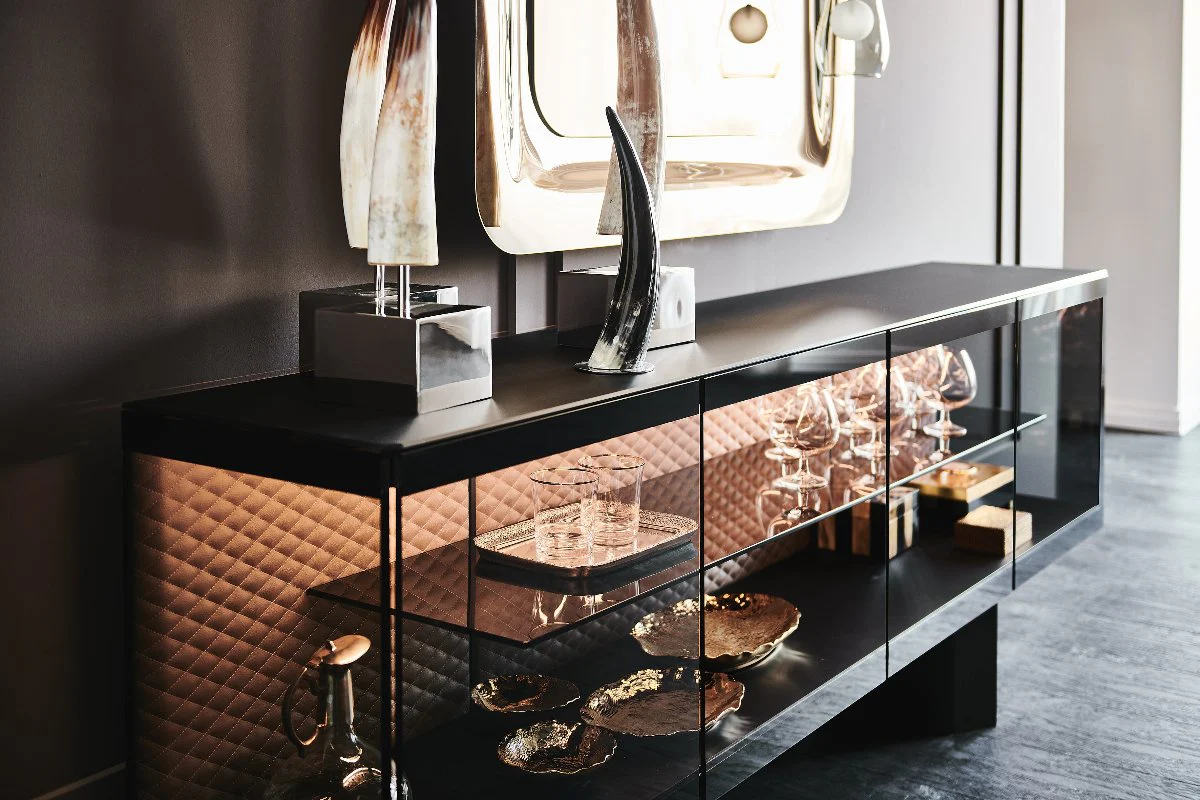 BOUTIQUE Sideboard