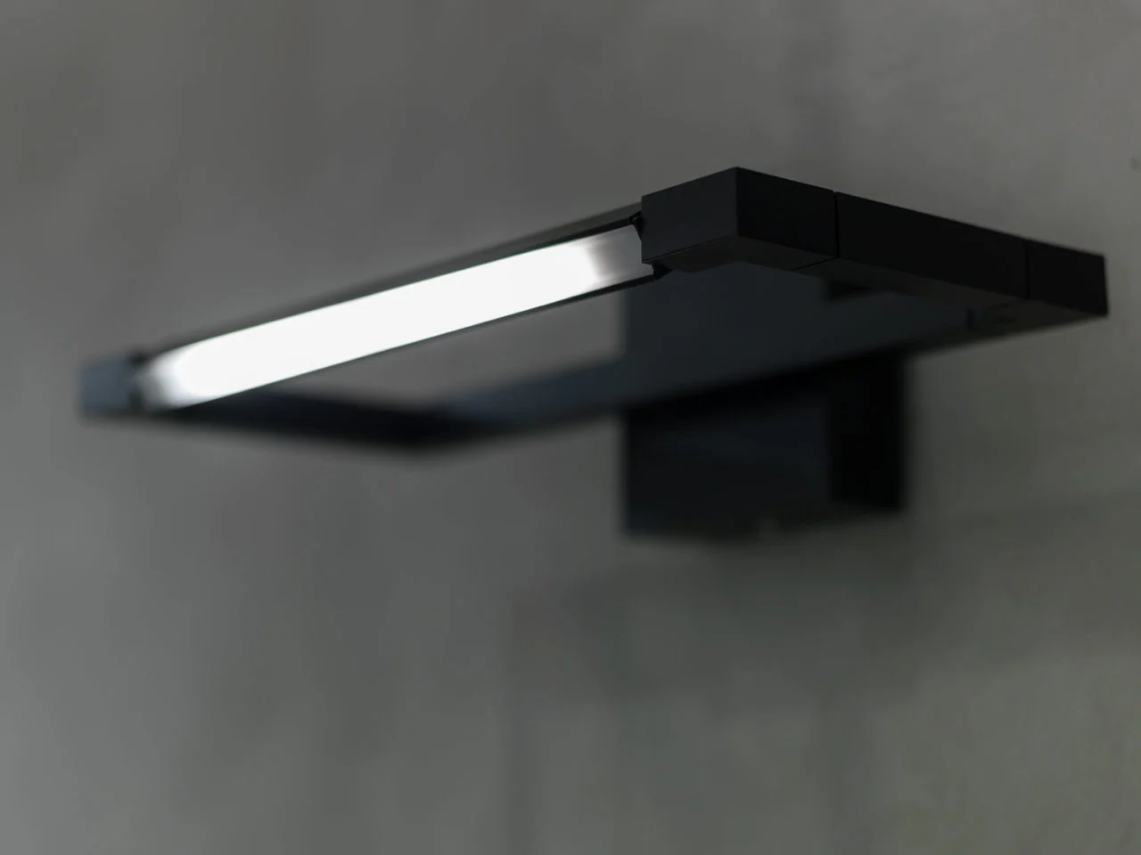 SPIGOLO Wall/Ceiling Lamp