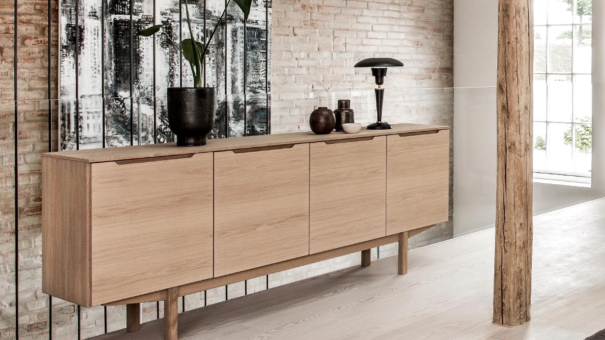 SM 306 Sideboard (4 doors / 1 Long and 2 Short Shelf / 2 Drawer)