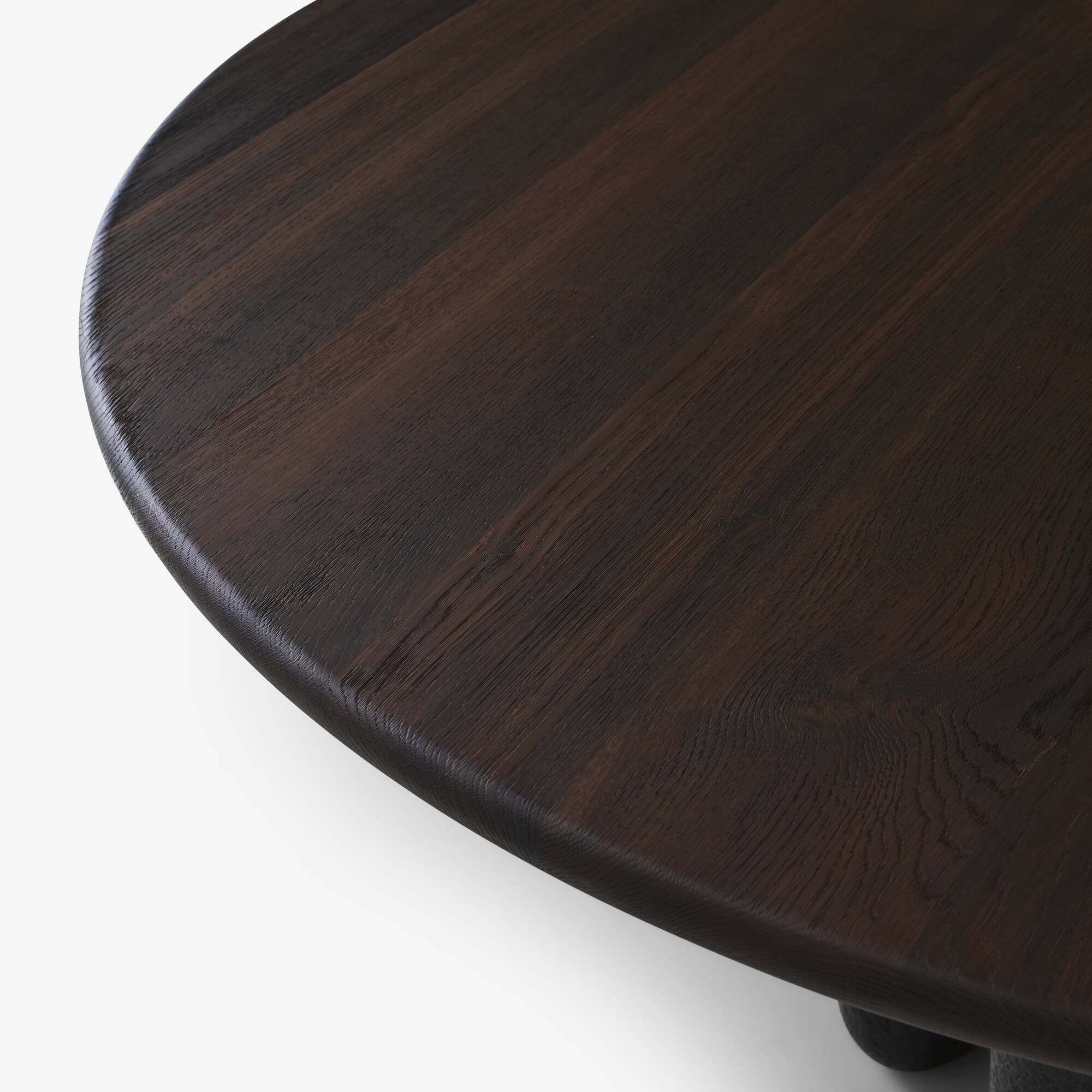 Camma Dining Table