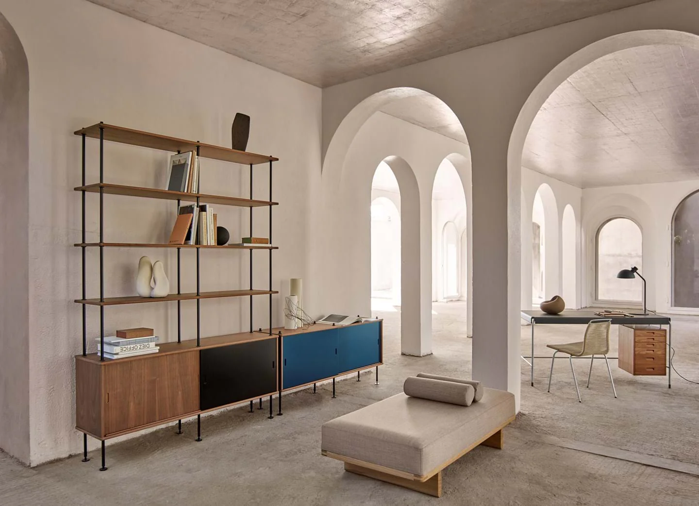 BM0253-1 Shelving System