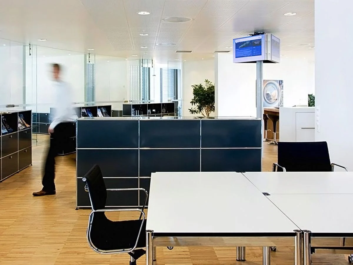 Haller Laminate Table - L200