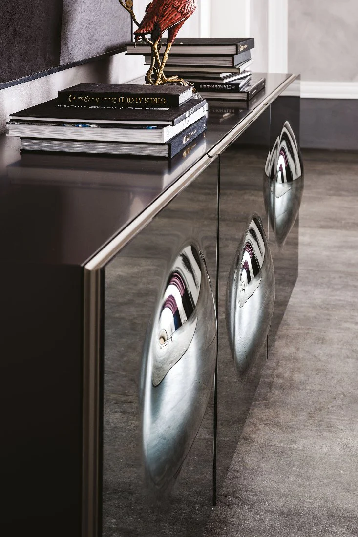 PARAMOUNT Sideboard