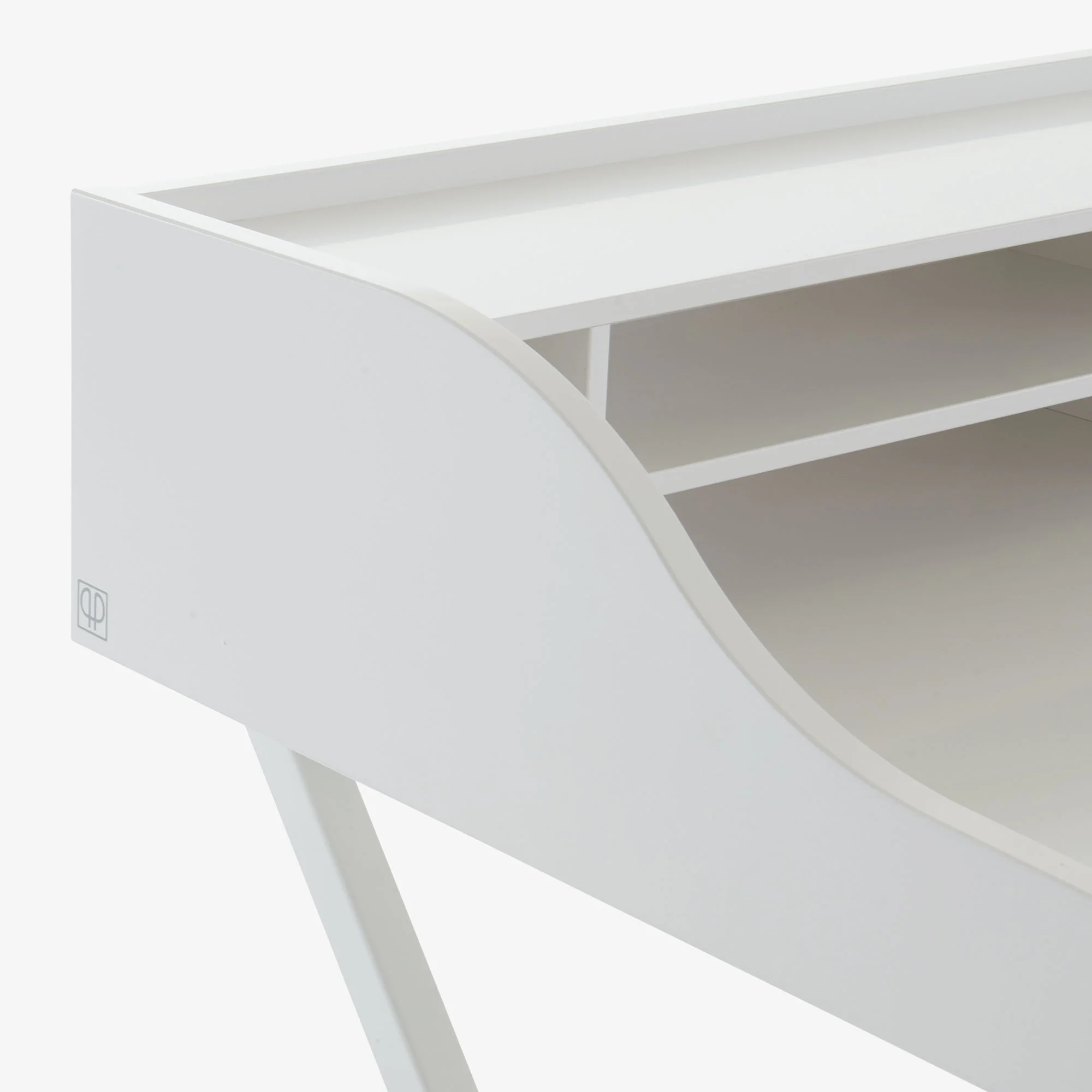 Ursuline Desk White Lacquer