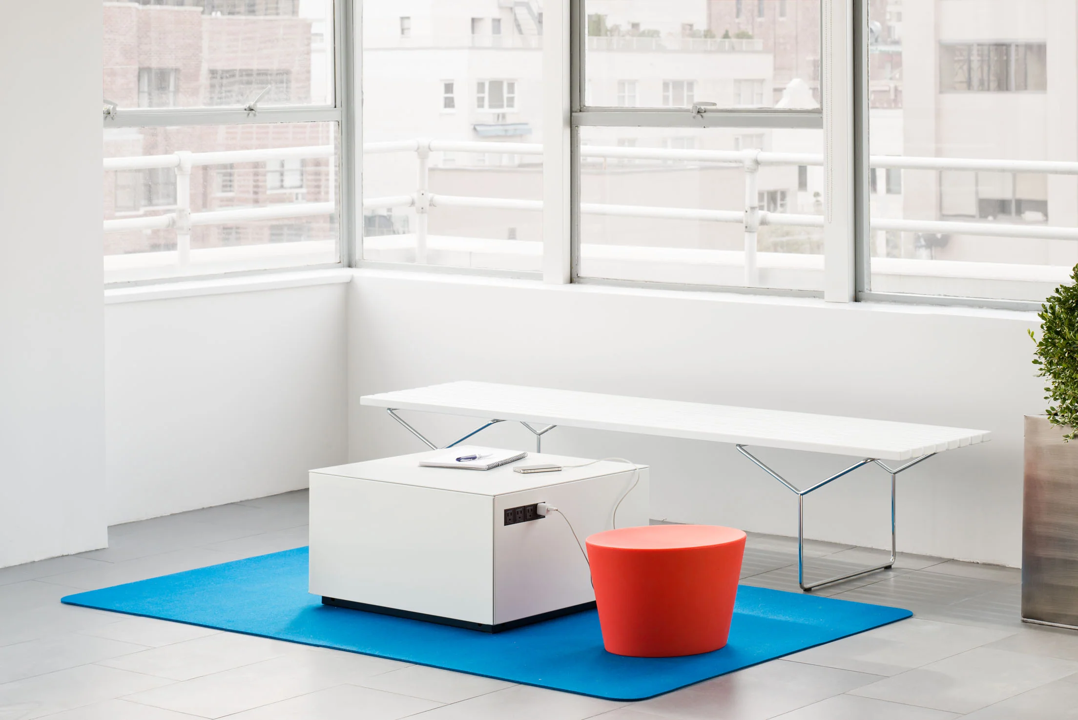 Bertoia Bench with Painted Slats